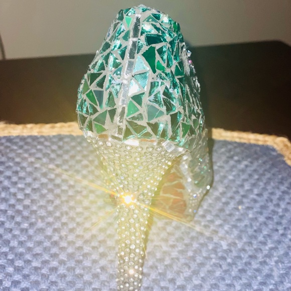 Cinderella’s glass slipper - Picture 4 of 12